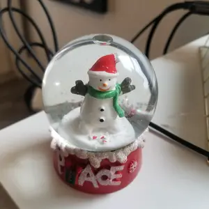 snow globe