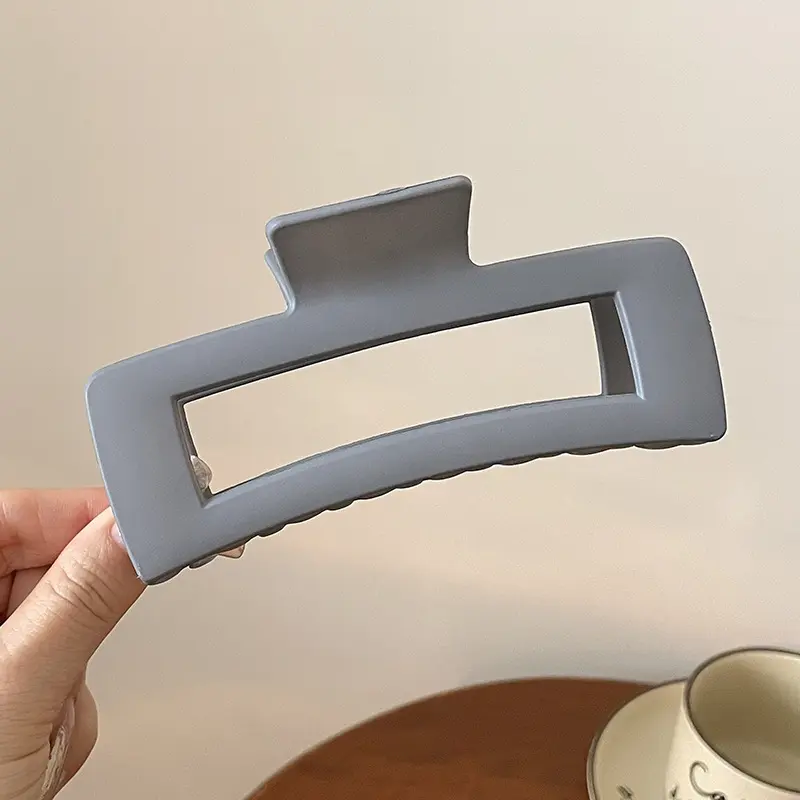 122 # Grey Large Gripper 12.5cm#