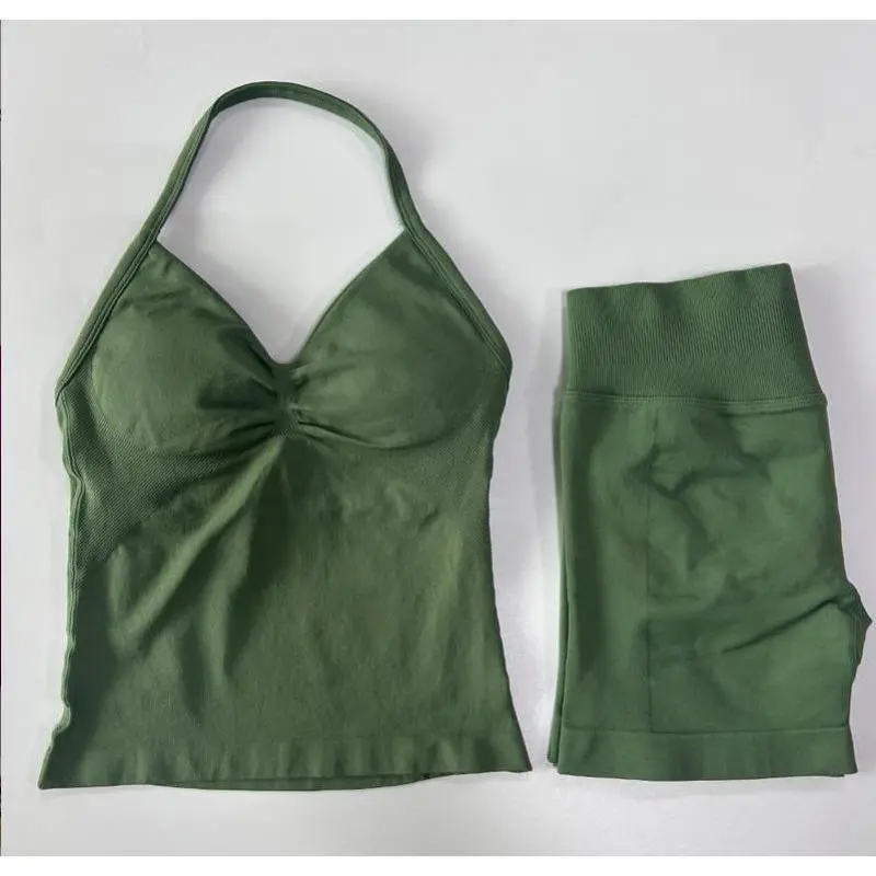 PISTACHIO GREEN
