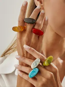Boho Geometric Resin Ring for Women, Fashionable Irregular Arc Design, Elegant Light Luxury Jewelry Gift for Parties and Vacations, Boho Style Rings