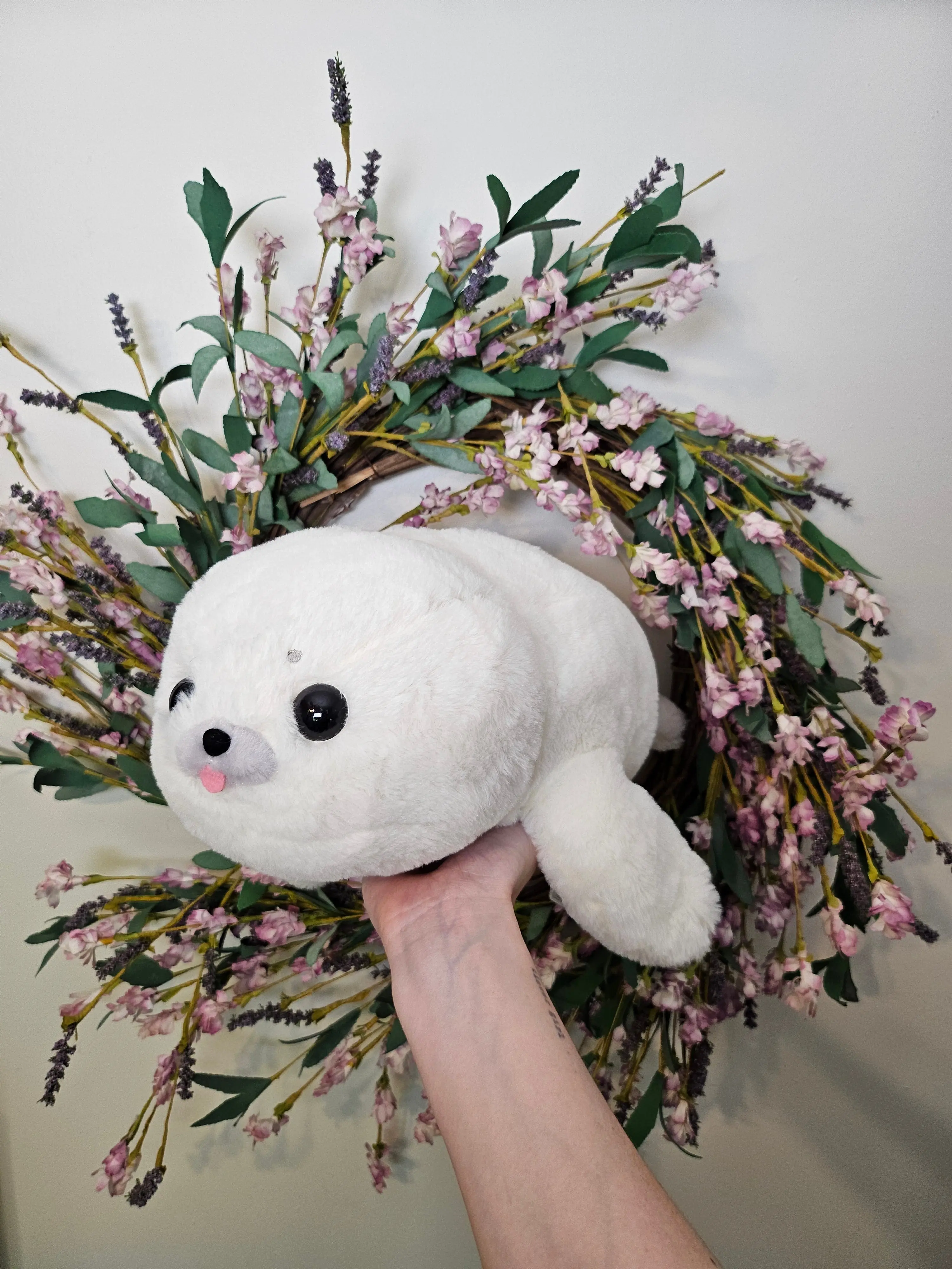 Large Howa Howa Artic Seal - Adorable 42cm Plush