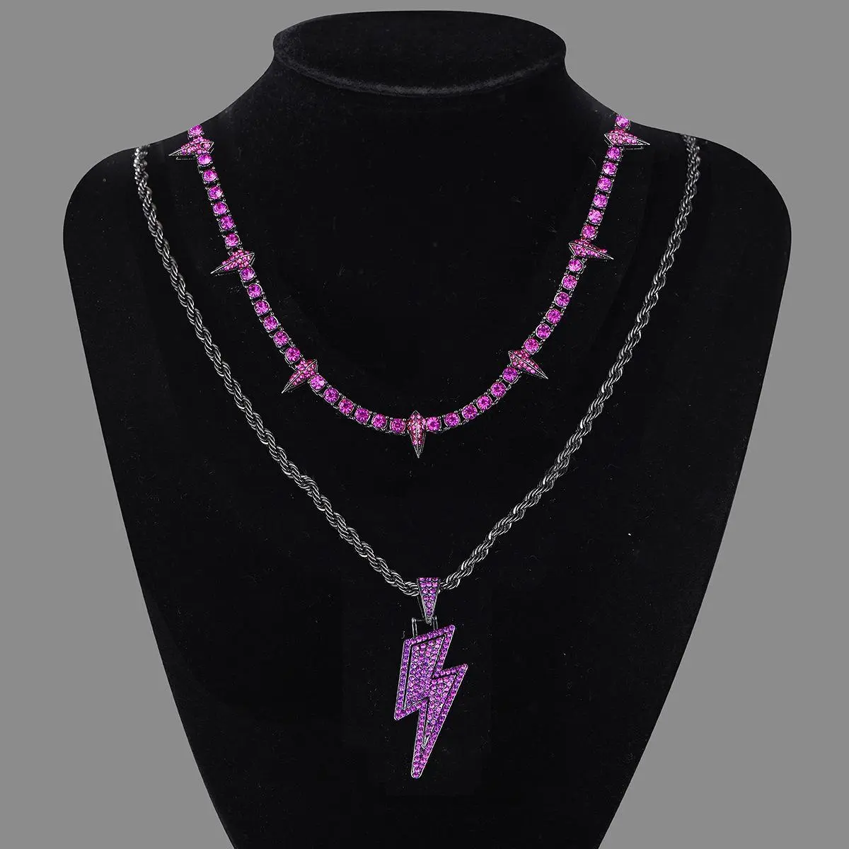 Purple Lightning Necklace Pendant & 2024New Trendy lced out Necklace, LuxuryJewelry, Daily Clothing Decor, Trendy All-match & Pendant Necklace for Bf & Gf & Daily Clothing Decor, Trendy All-match & Exquisite Jewelry for Birthday Giftwithout Box