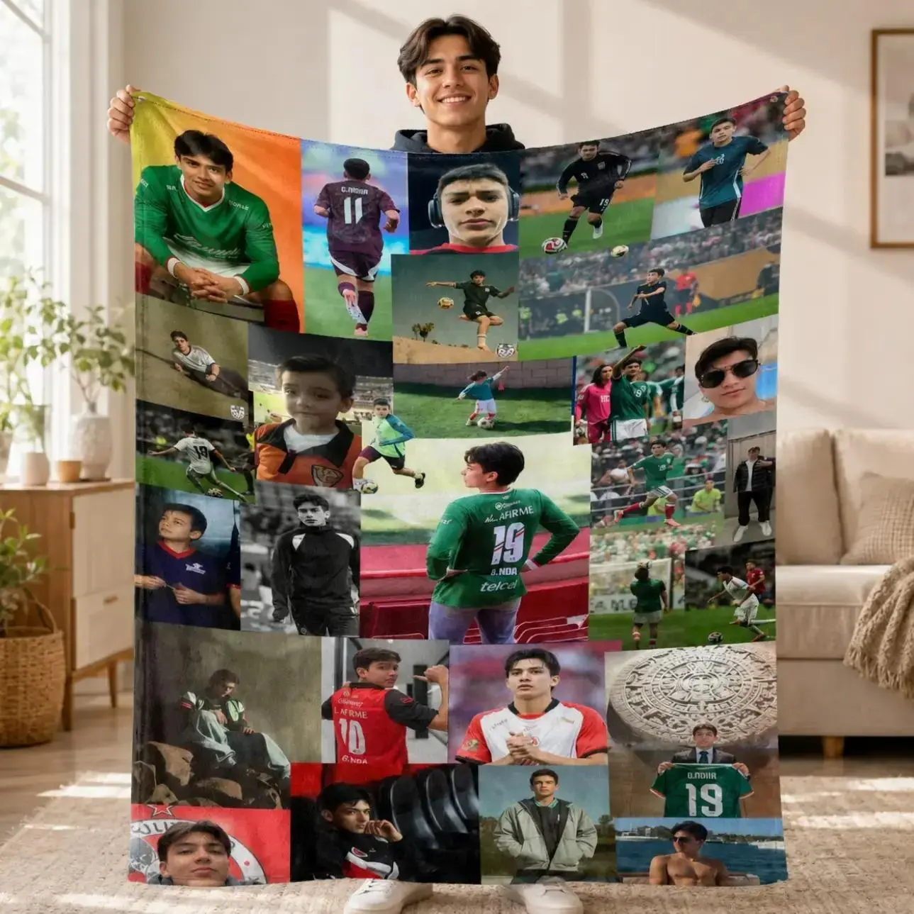 Soccer Star Style Flannel Throw Blanket, Football Player Inspired Graphic Plush Fleece Blanket, Soft Cozy Blanket for Bedroom Sofa Couch, Sports Fan Gift,warm