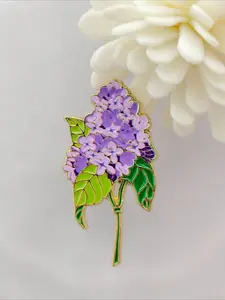 Purple Lilac Flower Enamel Pin Elegant Plant Floral Brooch Nature Inspired Lapel Badge for Backpacks Jackets