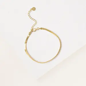Herringbone Bracelet by Caitlyn Minimalist
