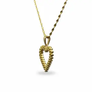 Heart link necklace
