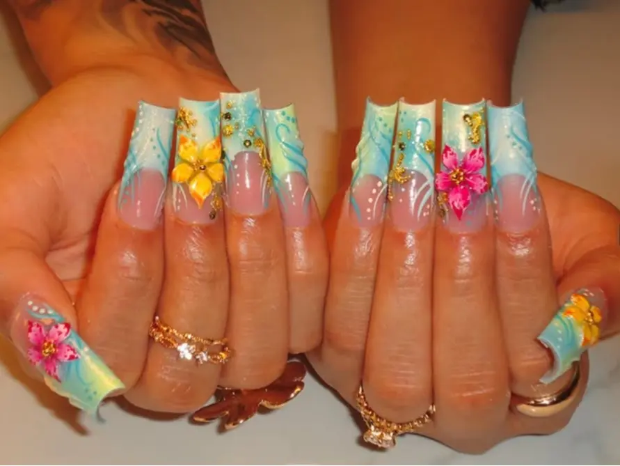 Tropical Mermaidcore Blue Ombre Long Square Press On Nails with 3D Pink Yellow Floral Gold Seahorse Ocean Fake Nails Y2K Fairycore False Nails Handmade Reusable Acrylic Manicure for Women Summer Vacation Custom Nail Accessories