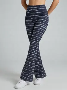 Coastal Rhythm Flare Legging