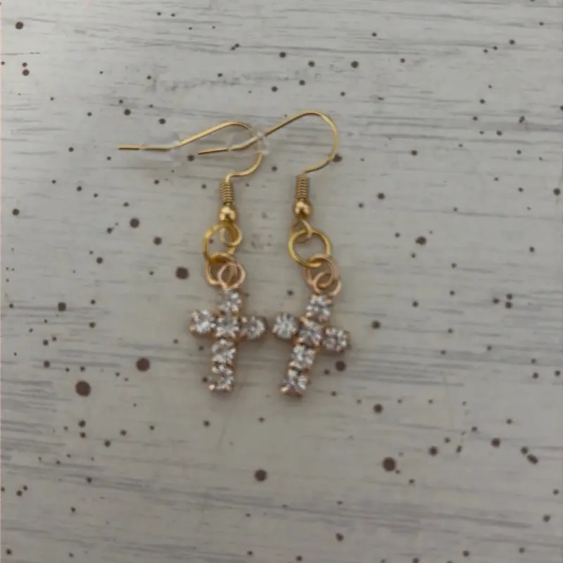 Shiny cross earrings