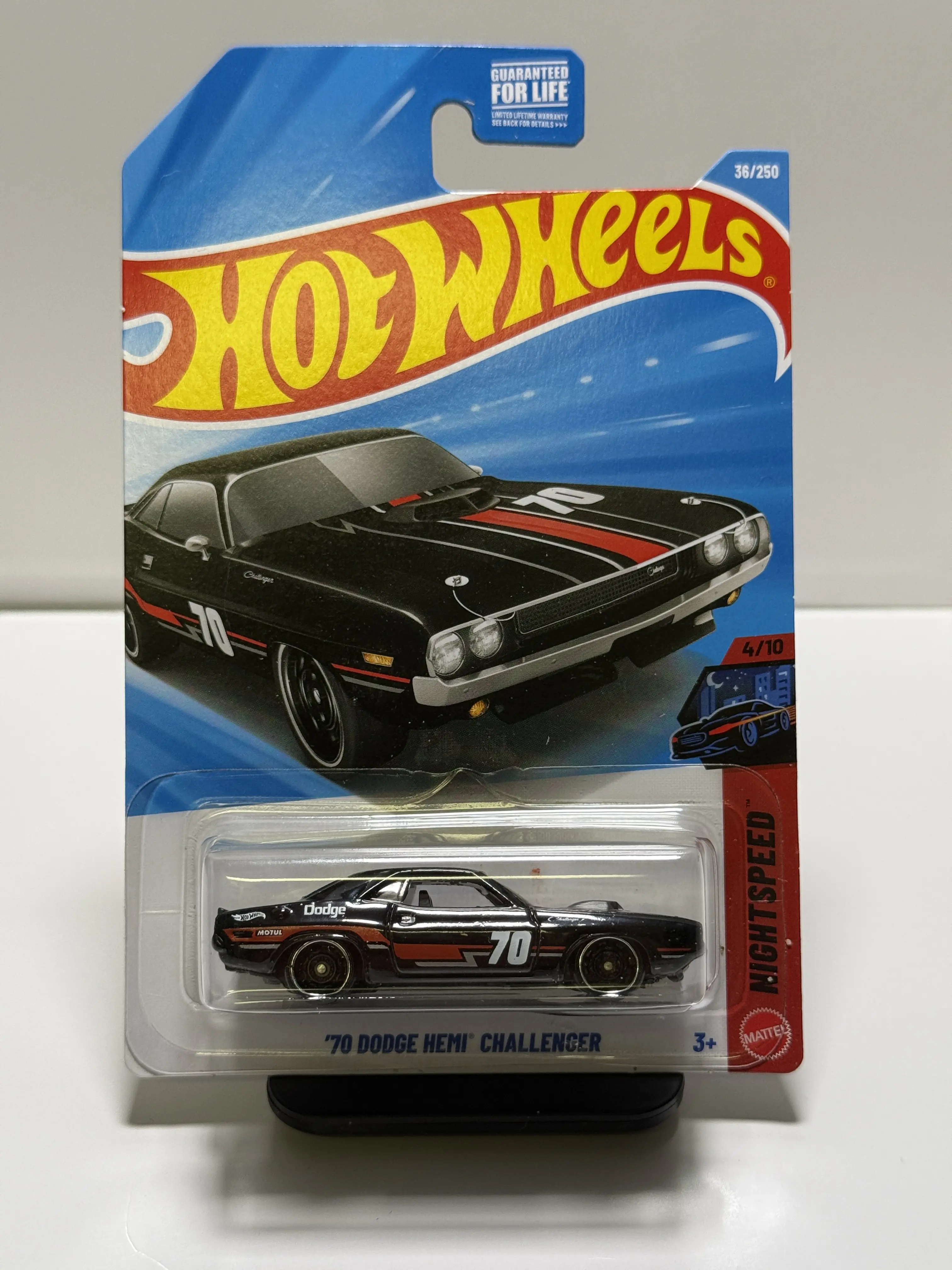 Hot Wheels '70 Dodge Hemi Challenger (Nightspeed Edition)