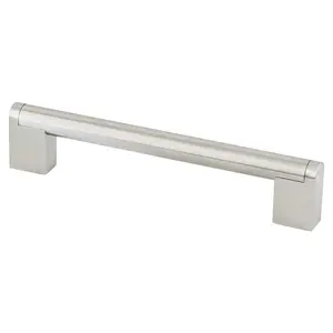 Berenson 2022-90SS-P 160 mm CC Studio Pull with Stainless Steel