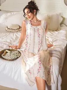 Romantic Ditsy Floral Lace Sleepwear Dress, Square Neck Patchwork Design, Elegant Nightgown for Women, Comfortable & Stylish Loungewear