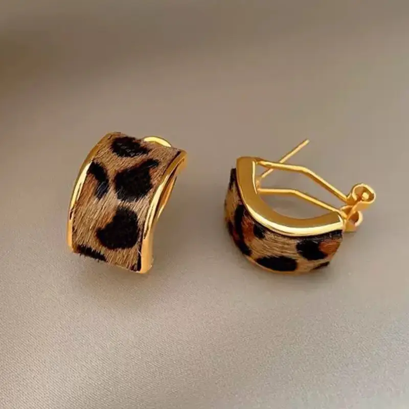 Women's Leopard Print Statement Hoop Shape Earrings, Ear Hoops, Elegant Geometric Design, Perfect for Daily Wear & Parties, All-Season Accessory, Trendy Jewelry