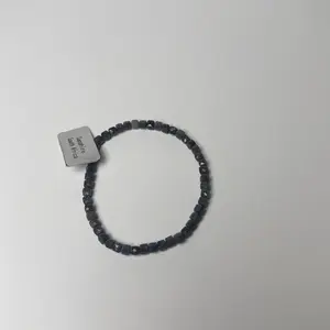 8. 4mm cube  Natural crystal bracelet sapphire