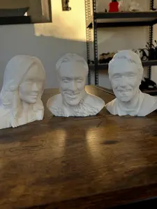 Custom 3D printed busts