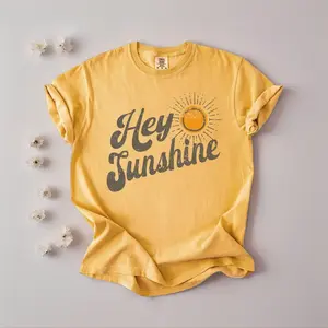 Comfort Colors Retro 70s Sunshine Top – Casual Crewneck T-Shirt For Womenswear Summer