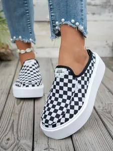 2026 Women’s new styles: brown, black, gray, green. pink, leopard print. colorful. milk-colored. black and white. thick-soled mules. large size, comfortable, casual, slip-on design. suitable for school/vacation. Footwear