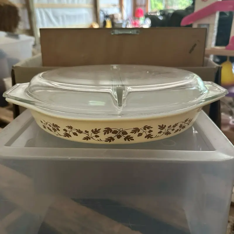 Vintage Pyrex Amber Gold dish