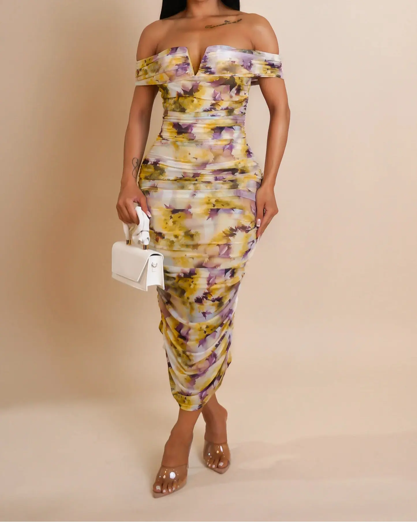 cut out floral midi dress Floral Daydream Cut Out Midi Dress in Green M / Green