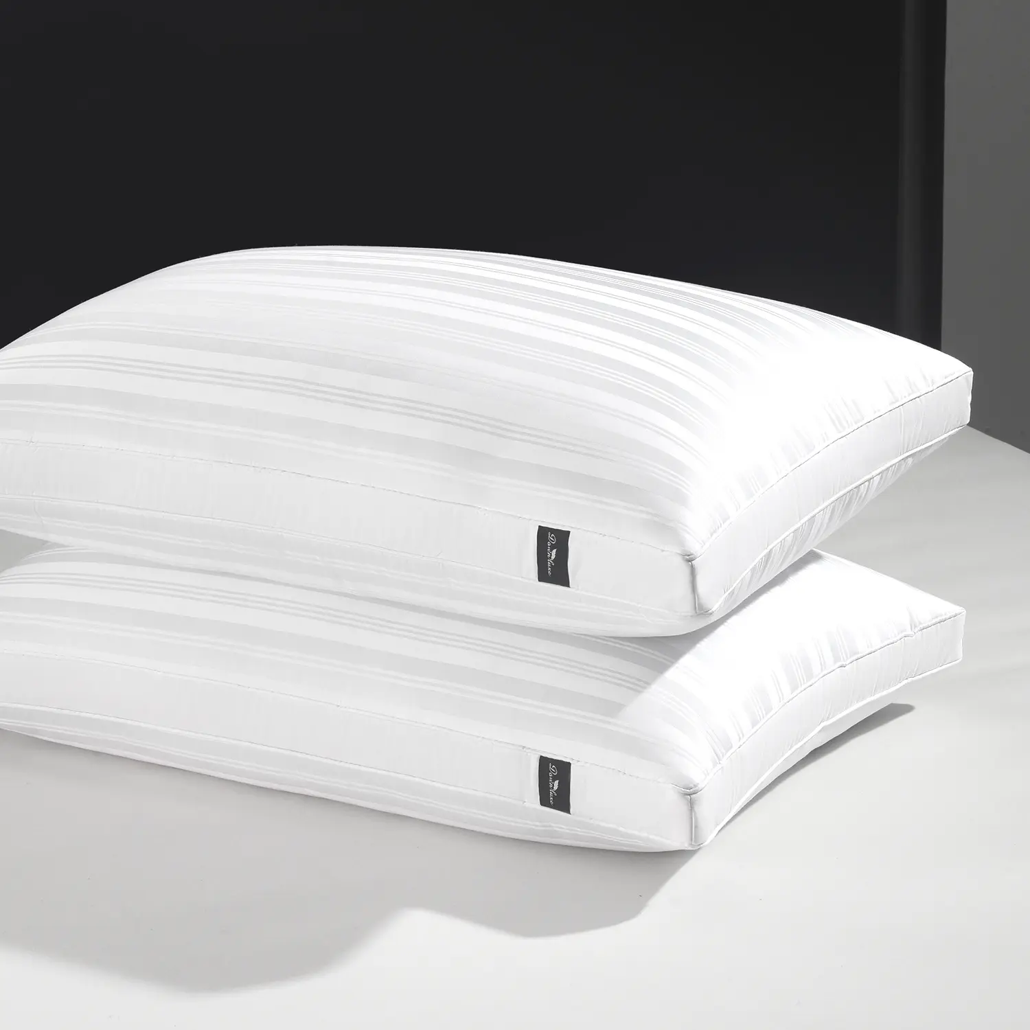 Gusseted Horizontal Stripes