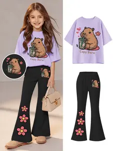 Sweet & Edgy Pink Star “67” Letter-and-Number Short-Sleeve Set with Flared Pants for Girls Ages 4–12! Black short-sleeve top featuring a pink star pattern with the “67 six seven” design (the numbers are bold and eye-catching, while the letters are soft an