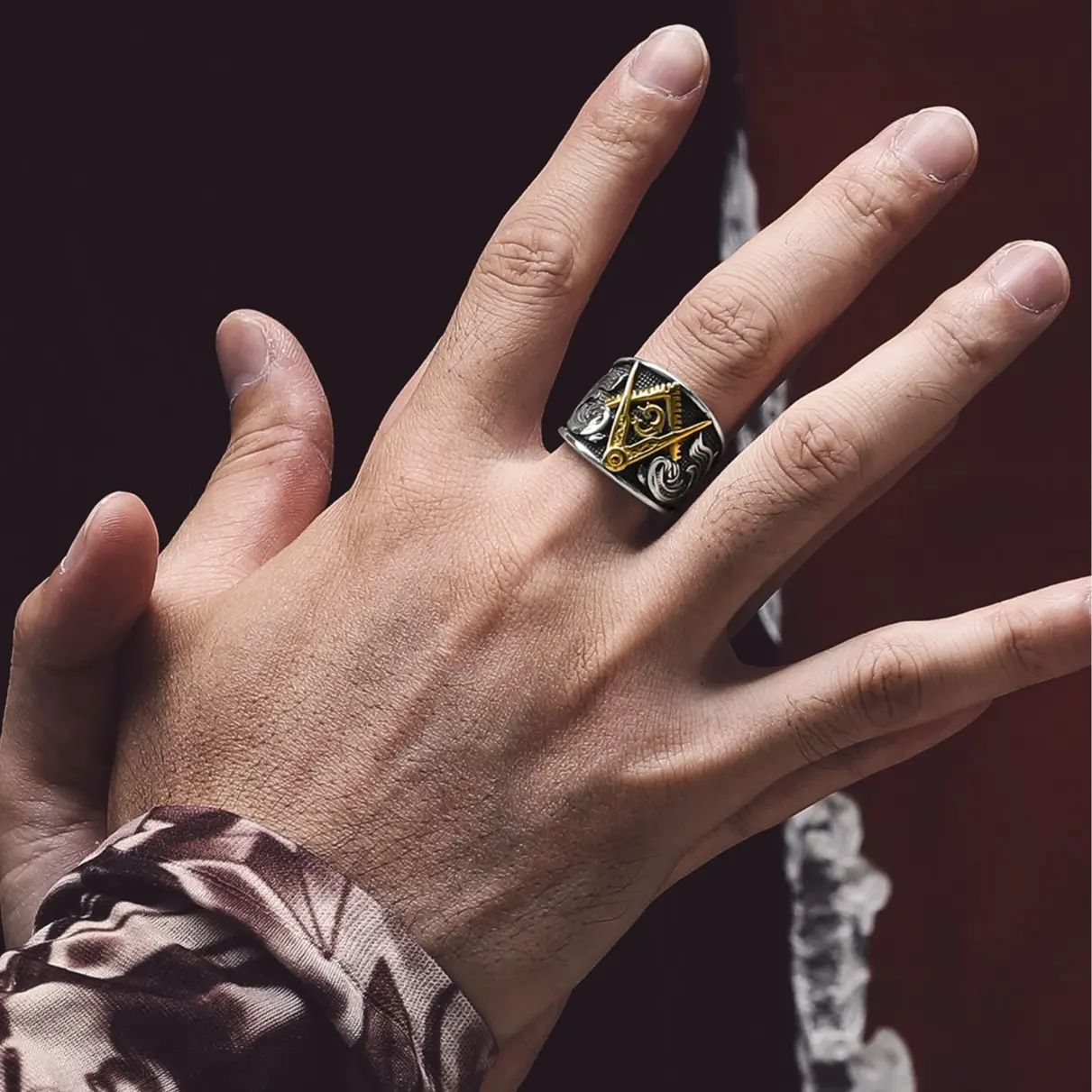 FaithHeart Masonic Rings Round Shape Mens Signet Rings Freemason Symbol