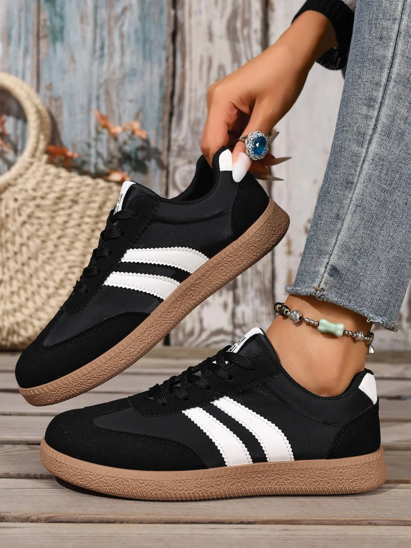 Women's casual sports shoes, stylish and comfortable design, suitable for daily wear, versatile shoes suitable for any occasion, all-season casual couple shoes, Patchwork Sneakers