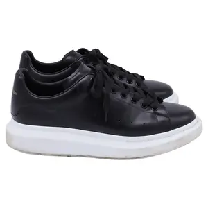 Pre-owned Alexander McQueen Alexander McQueen Oversized Sneakers in Black Calfskin Leather by Rebag