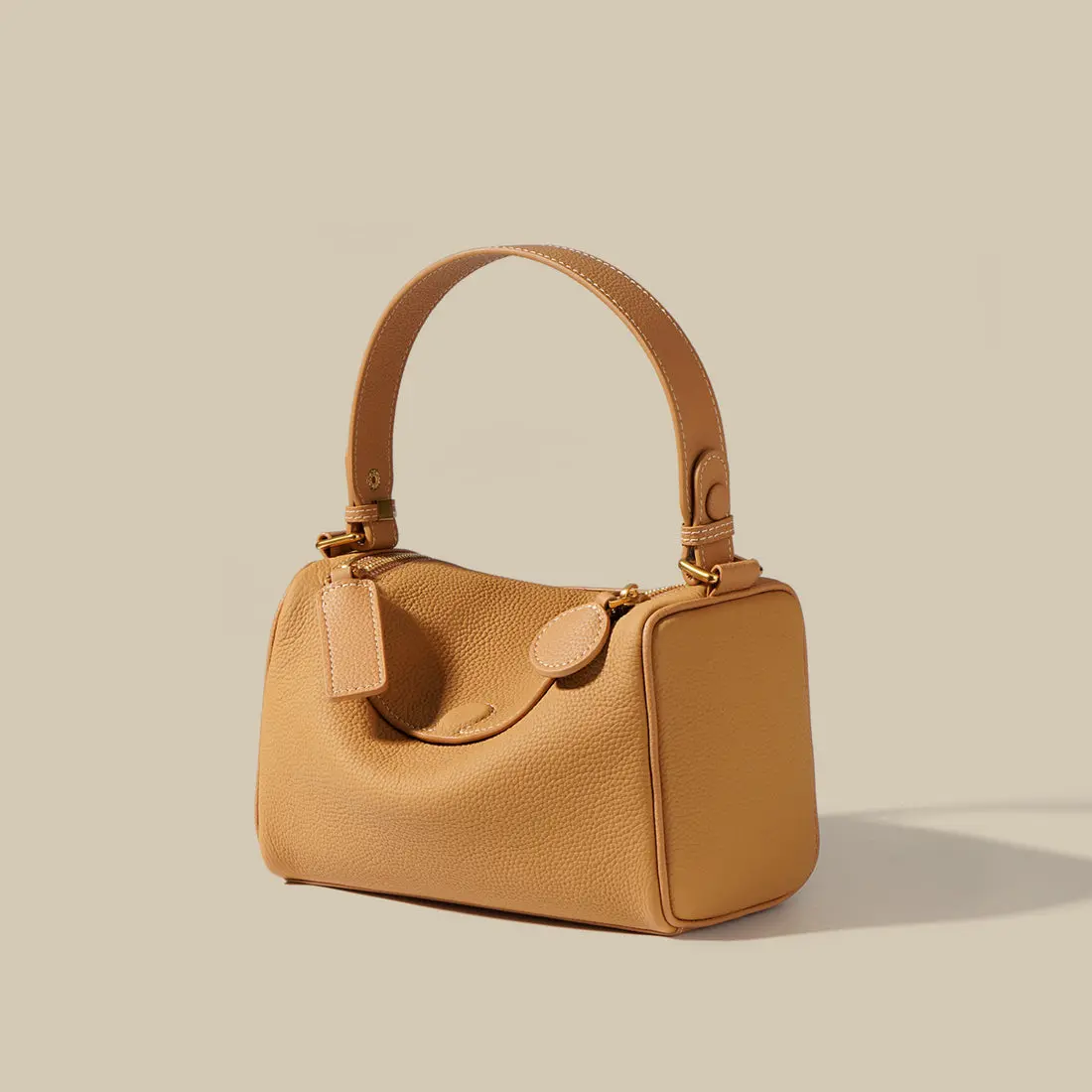 Madelyn Luxe” — Premium Leather Convertible Crossbody & Shoulder Bag