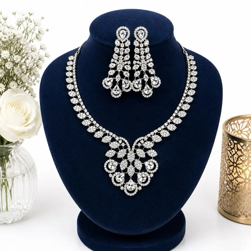 Elegant Ad Necklace with Matching Earrings - Sparkling Design for Special Occasions