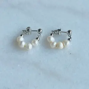 Arracadas de perla de mar. Plata Italiana 925