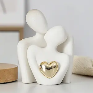 Heart Gold Plated Abstract Simple Figure Ornament, Decorative Figurines, Wine Cabinet Entryway Couple Hugging Art Decor, Desk Decor, Ceramic Craftsmanship