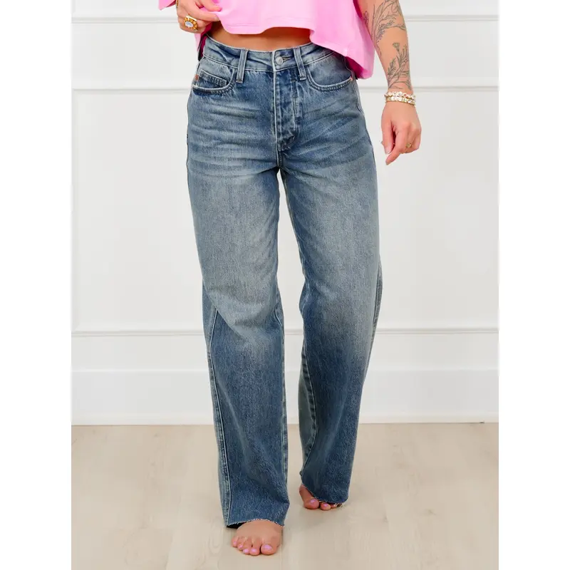 Judy Blue The Zoe Rigid Magic Wilhelmina Baggy Jeans