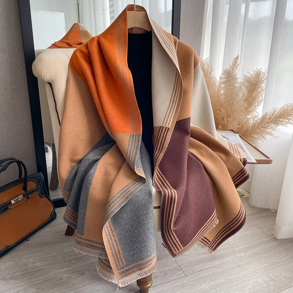 Oversized Blanket Scarf for Women, Reversible Color Block Shawl Wrap, Soft Cashmere-Like Fabric for a Warm Winter Scarf Style