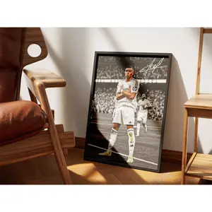 [SALE UP TO 41%] Kylian Mbapp� Poster - Football Star Wall Art, Athlete Bedroom Decor, Game Day Print, Soccer Fan Gift, Modern Sports Artwork