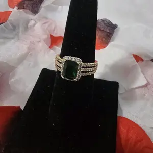 14 Karat Gold Plated Green Stone Accent Statement Ring - Elegant Linked Casual Fashion Costume Jewelry Accessory