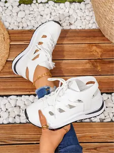 Women's Summer Breathable Hollow Out Dad Sandals Trendy Sandals Anti - Kick Toe Cap Thick Sole Elevator Shoes Suitable for Commuting and Shopping Casual Sandals