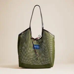The Tokyo Shopper - Olive