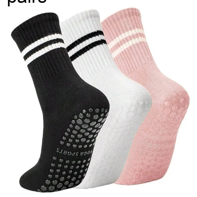 3 pairs of women's pilates Grip Sports Athletic Grippy Non Slip Socks anti-slip, anti-slip dot glue design, suitable for yoga and fitness exercise