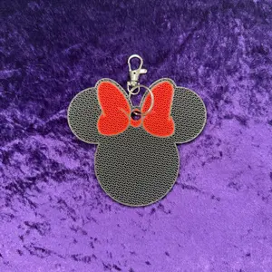 Minnie "Red Bow Mouse"-Inspired 3D Printed Pin Keychain