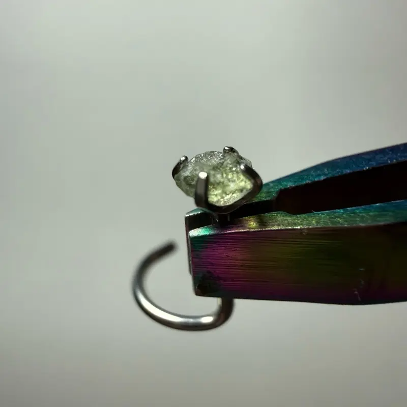 ASTM F136 Implant Grade Titanium Raw Moldavite Nose Stud | Genuine Czech Moldavite | 20 Gauge