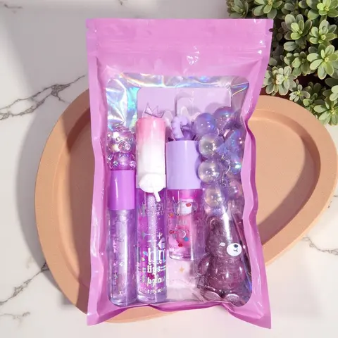 4pcs Multicolor Shimmer Mirror Like Set, Lip Care Grape Charm Moisturizing Lip Oil Kit, Hydrating Lip Glaze, Bear Head Color Changing Lip Honey, Keychain Gift Choice, Glossy, Hydrating Glosses, Moisturizer, Cosmetic, Hydrating