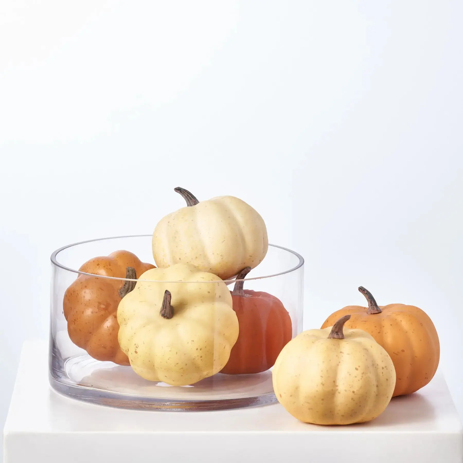Decorative 6-Piece Assorted Ombre Styrofoam Mix Small Size Thanksgiving Harvest Pumpkins, Home Decor Ornaments for Dinner Table Table Display Room Accent