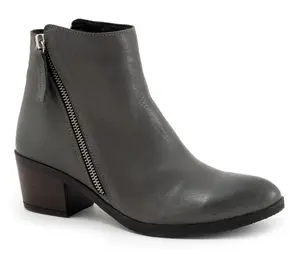 Bueno Women's Camila Leather Stacked Heel Boot