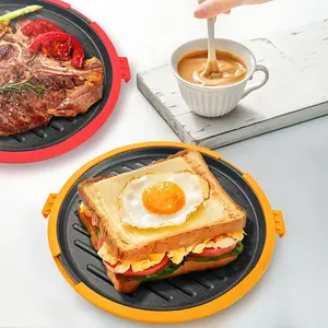 Silicone Pizza Pan Baking Mat, Non-Stick & Heat Resistant, Oval Shape, Microwave & Dishwasher Safe, Reusable Design, Perfect for Home & Kitchen