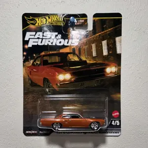 Premium Hot Wheels 1970 Plymouth Roadrunner
