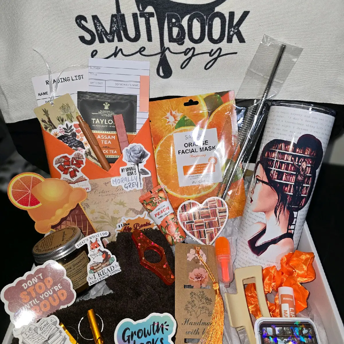 Blind Date with a book box - BASIC