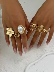 Boho Geometric Irregular Flower Stackable Rings Set, 7 Pcs Zinc Alloy Jewelry Gift for Women, Casual All-Season Party Accessories
