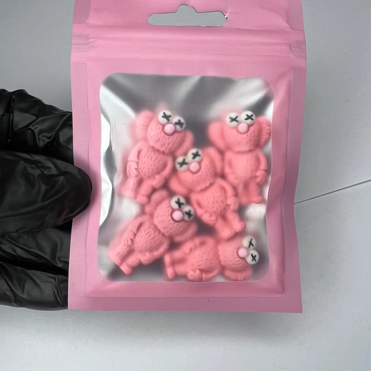 Pink Kaws nail charms 5 pack Long-lasting Pink Kaws nail charms 5 pack Long-lasting