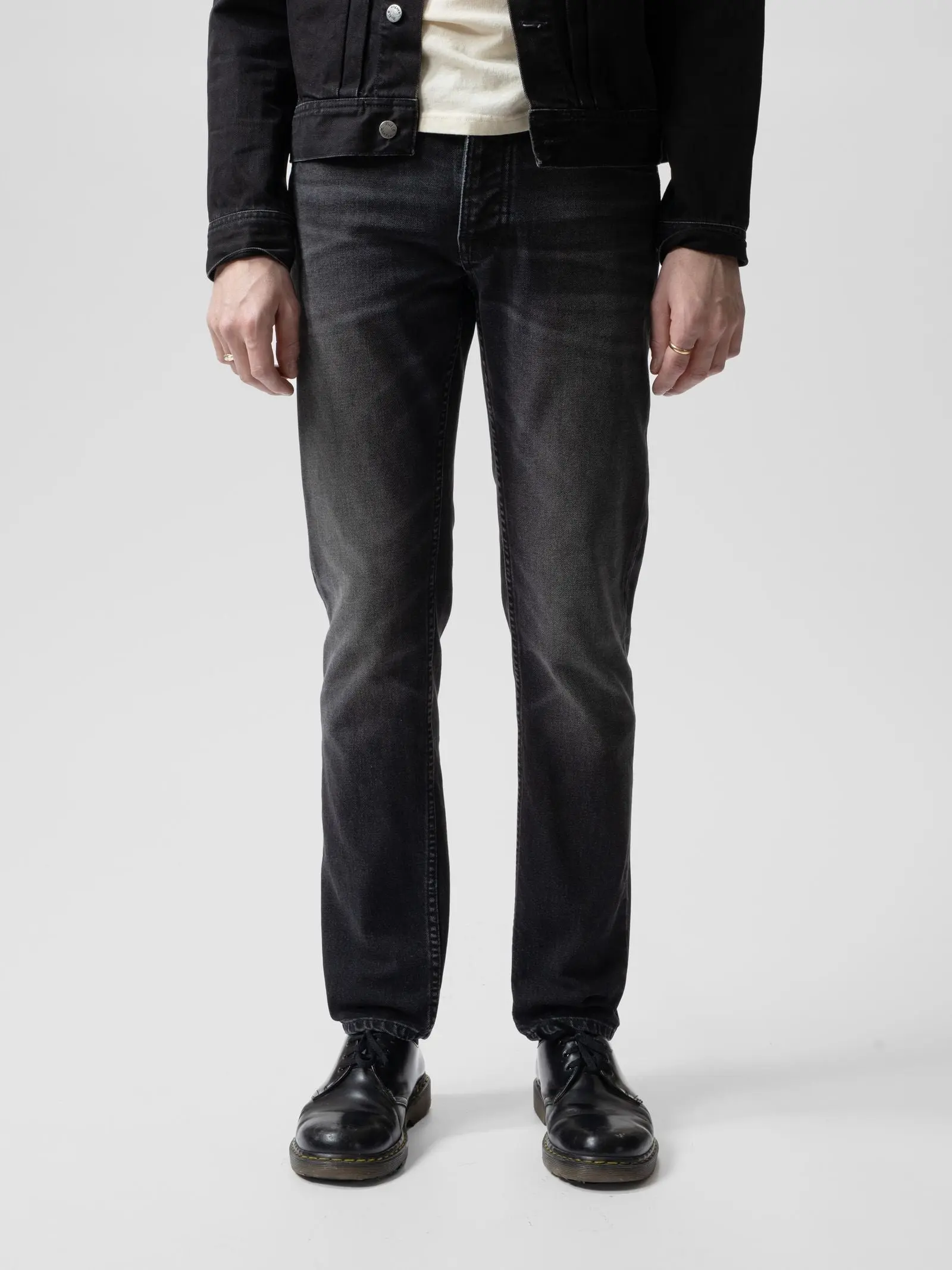 Nudie Jeans Co - Solid Ollie